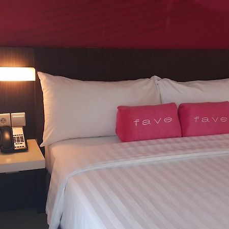 Favehotel Pluit Junction Джакарта Экстерьер фото