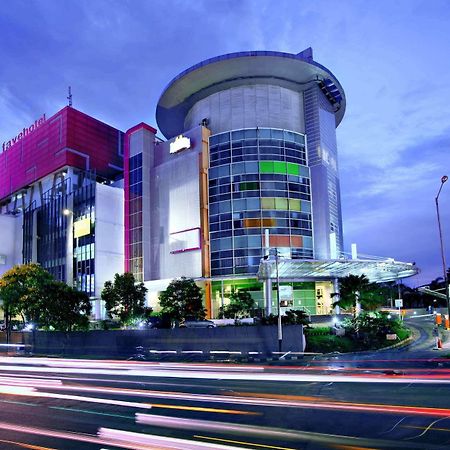 Favehotel Pluit Junction Джакарта Экстерьер фото
