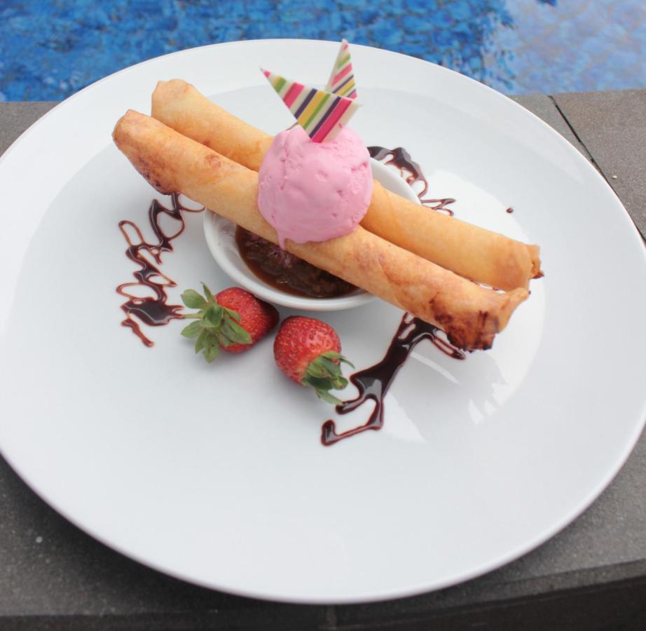 Favehotel Pluit Junction Джакарта Экстерьер фото