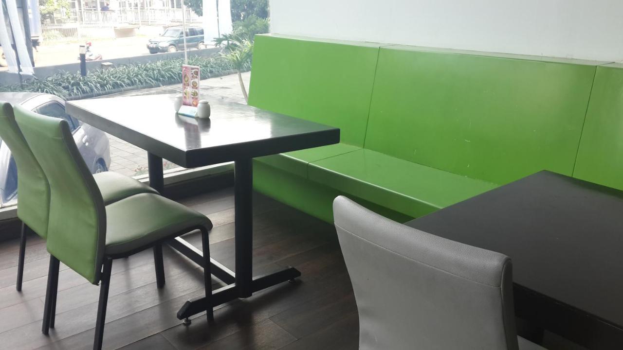 Favehotel Pluit Junction Джакарта Экстерьер фото