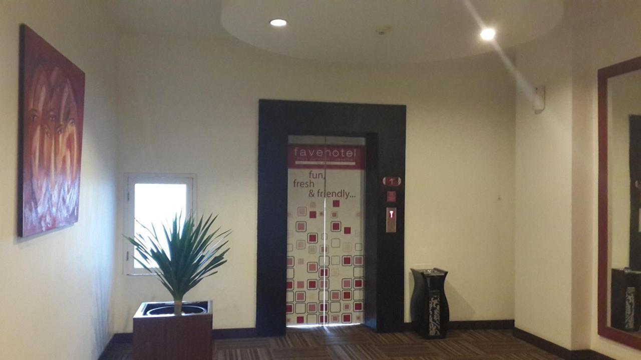 Favehotel Pluit Junction Джакарта Экстерьер фото