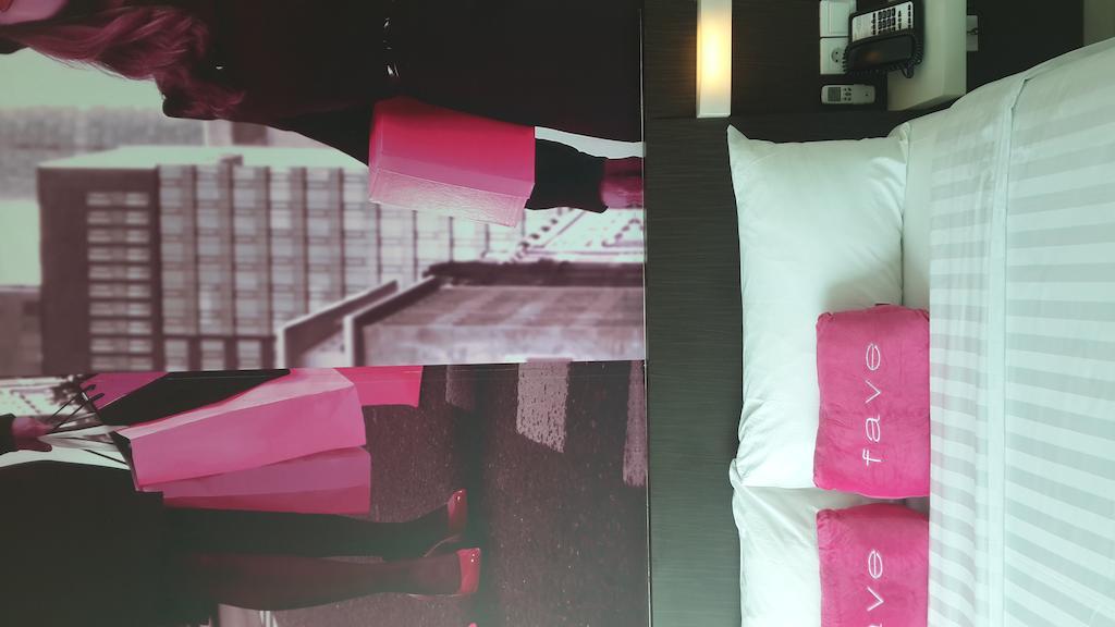Favehotel Pluit Junction Джакарта Экстерьер фото