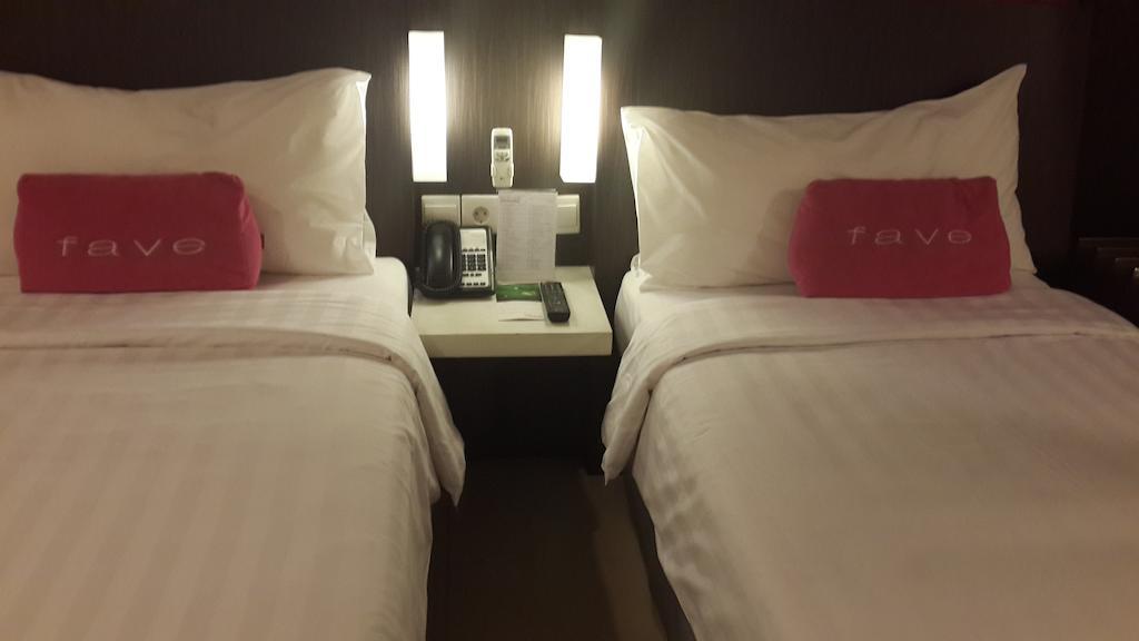 Favehotel Pluit Junction Джакарта Экстерьер фото