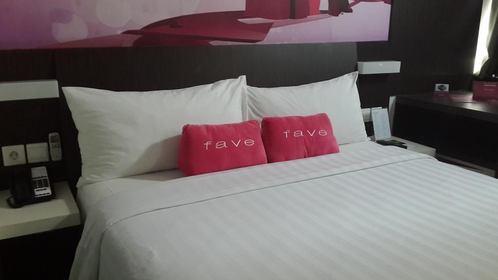 Favehotel Pluit Junction Джакарта Экстерьер фото