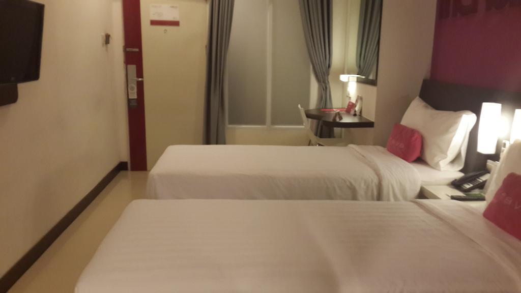 Favehotel Pluit Junction Джакарта Экстерьер фото