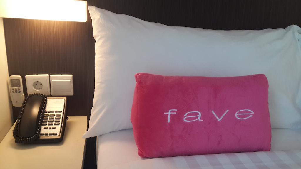 Favehotel Pluit Junction Джакарта Экстерьер фото