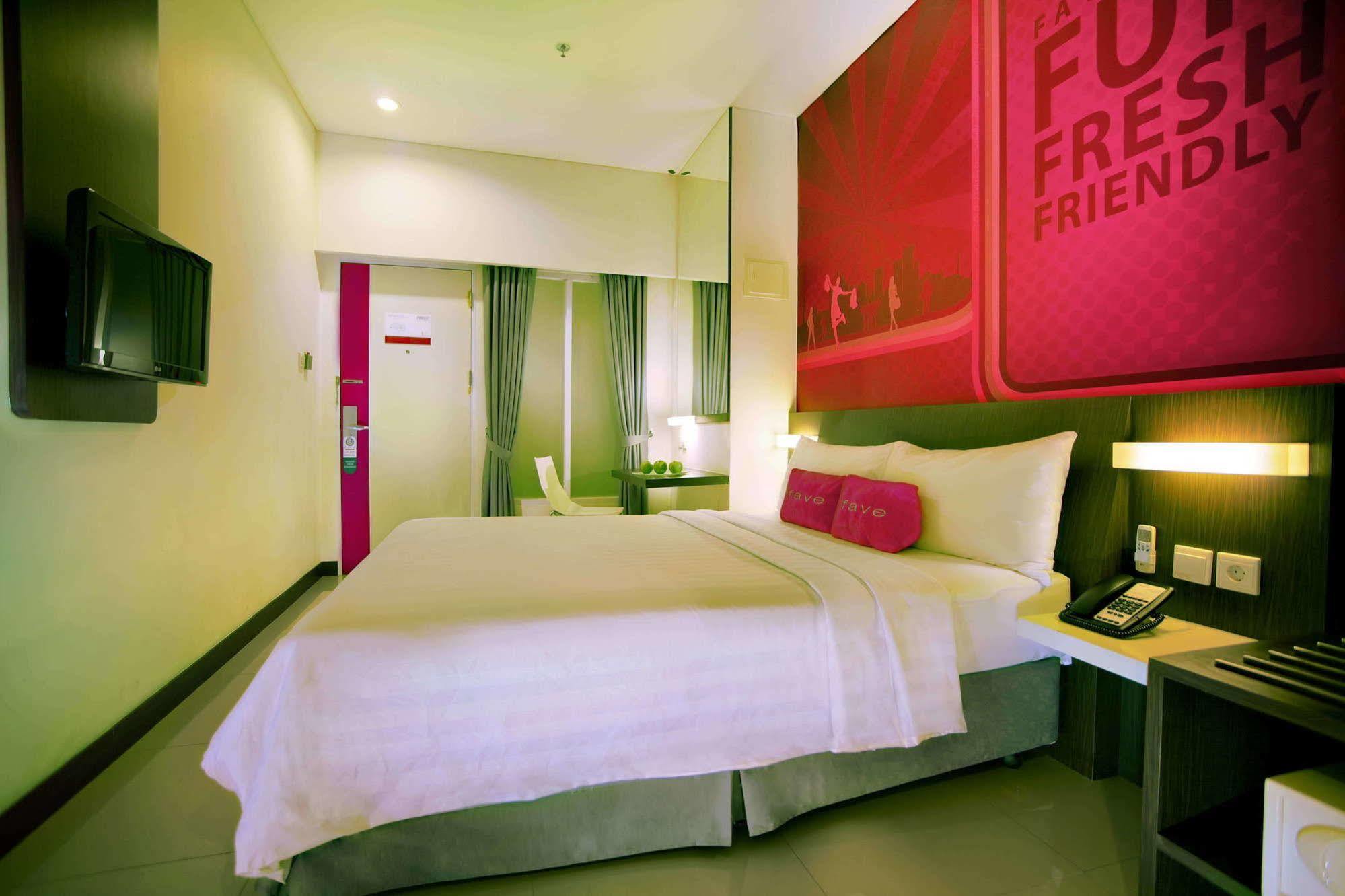 Favehotel Pluit Junction Джакарта Экстерьер фото